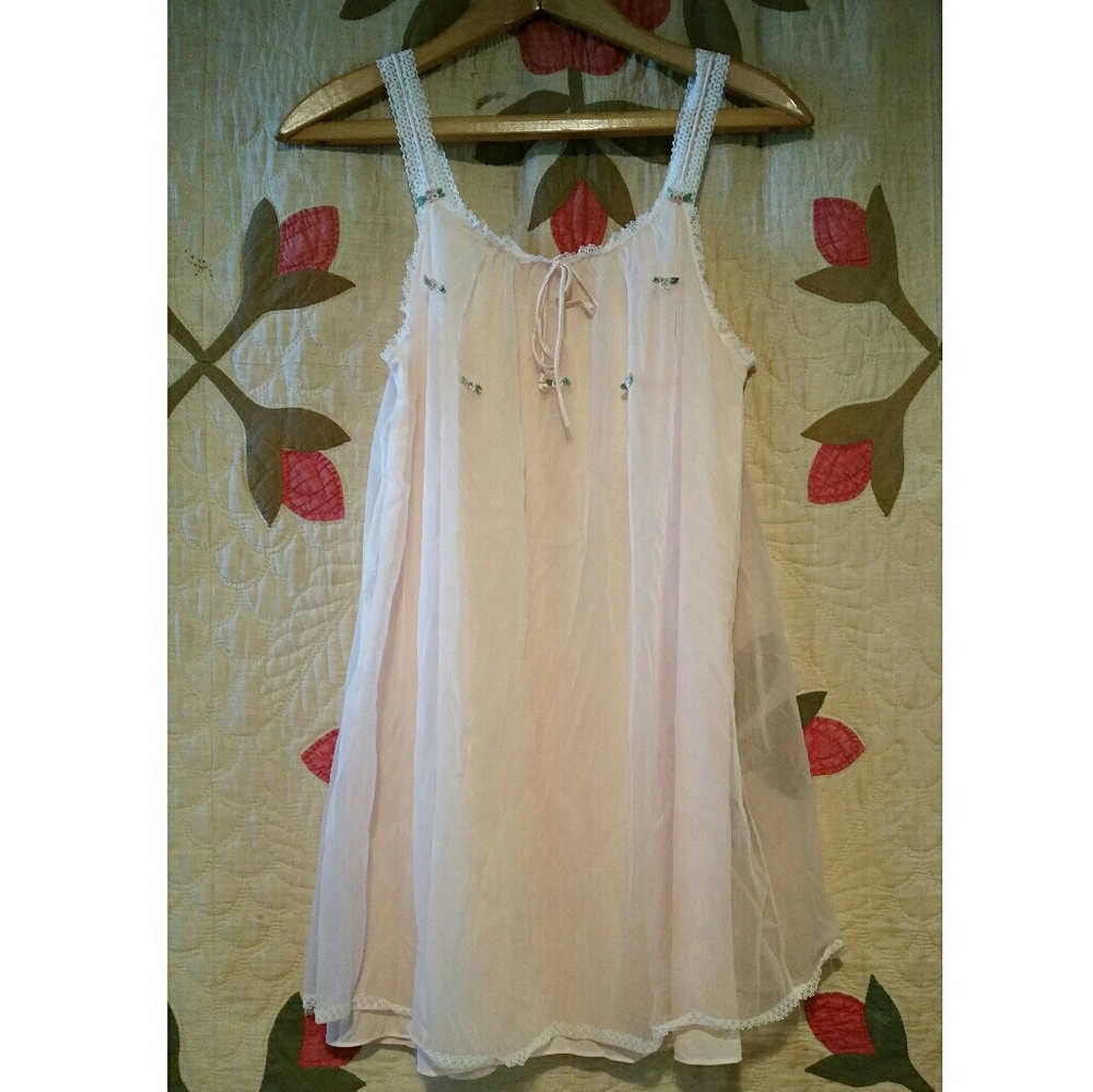 Vintage Evette gauzy double layer babydoll nightie